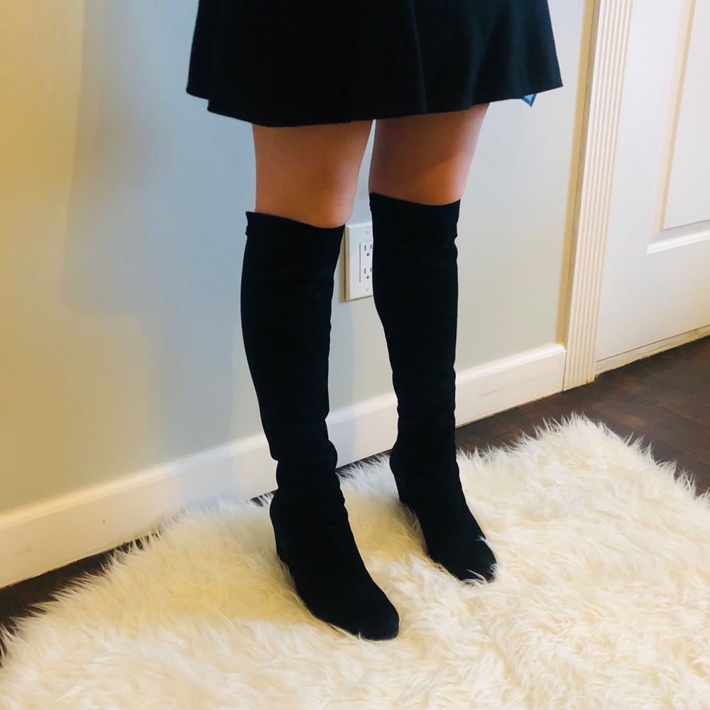 Boots - Picture 3 of 7